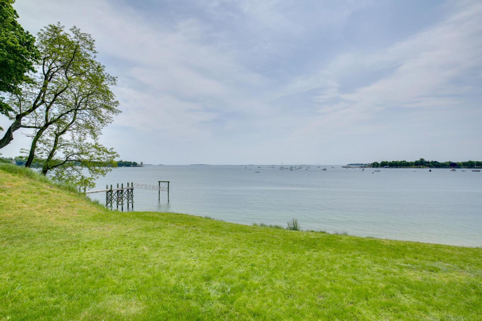 Quaint Beverly Townhome Walk To Beach And Downtown! Bagian luar foto