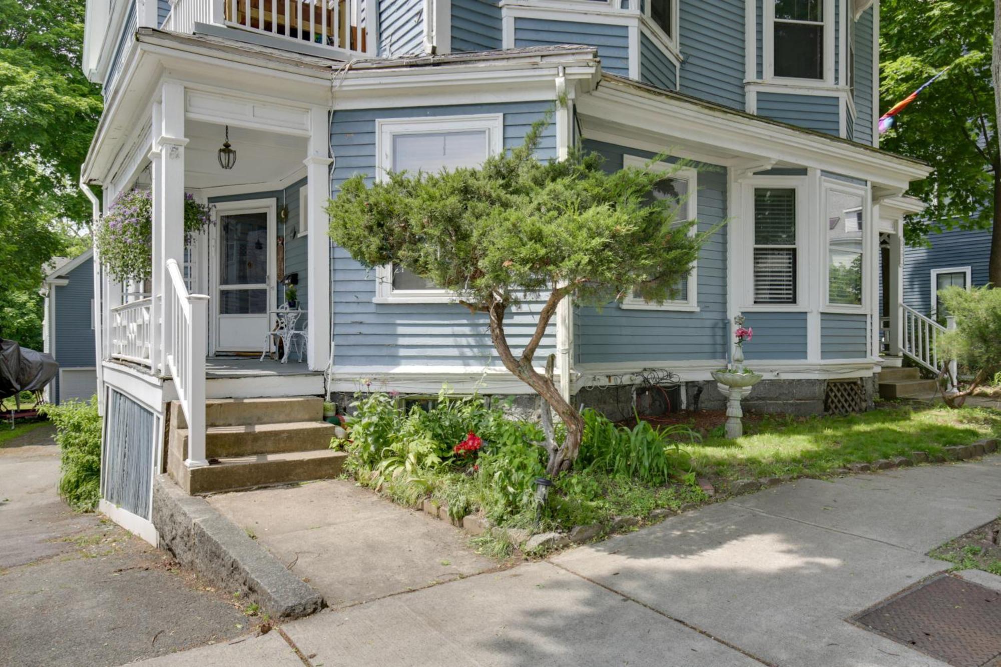 Quaint Beverly Townhome Walk To Beach And Downtown! Bagian luar foto